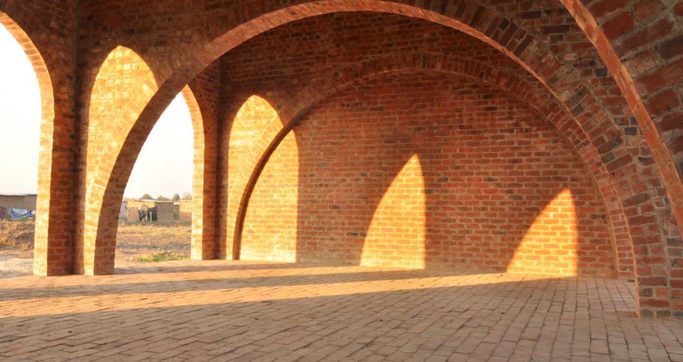 Initiative Rising Star School Buildings; Brick Award 2020 Category "Building Outside the Box"; Architects: Ingenieure ohne Grenzen, Photo:  Kristina Egbers