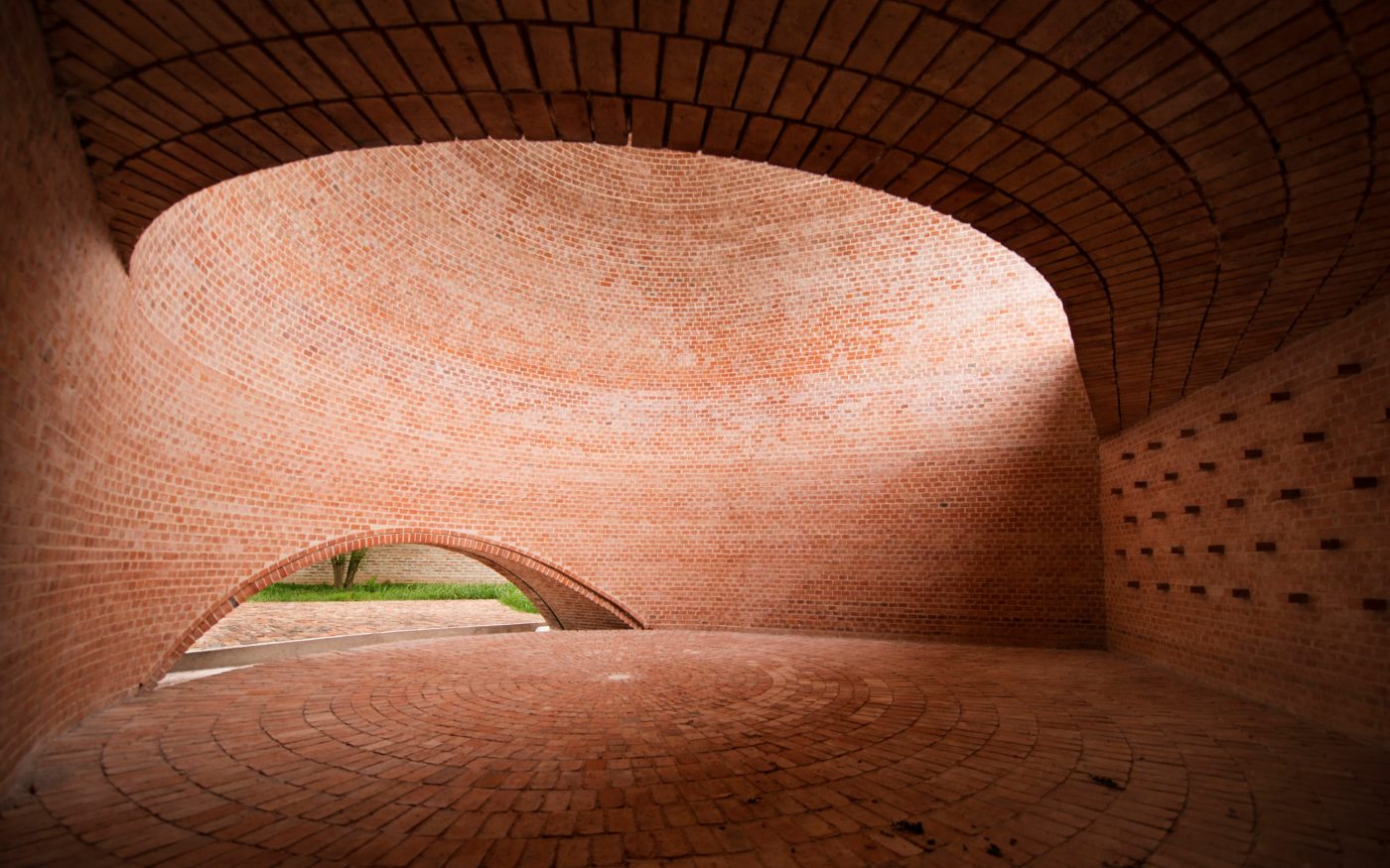 San Bernardo Chapel with clay blocks; Brick Award 2018 Special Prize Winner Category "Sharing Public Spaces"; Nicolás Campodonico Estudio; Photo: Nicolás Esteban Campodonico