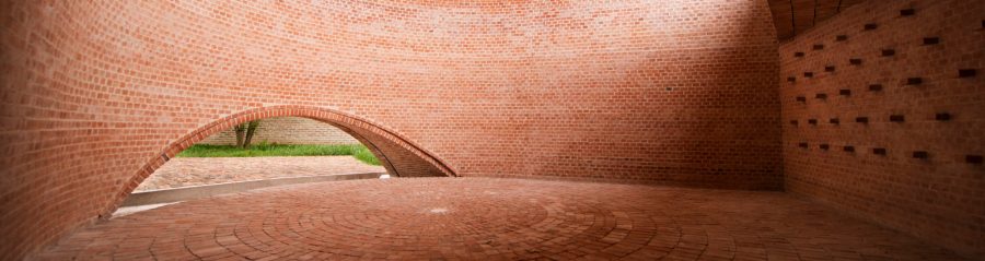 San Bernardo Chapel with clay blocks; Brick Award 2018 Special Prize Winner Category "Sharing Public Spaces"; Nicolás Campodonico Estudio; Photo: Nicolás Esteban Campodonico