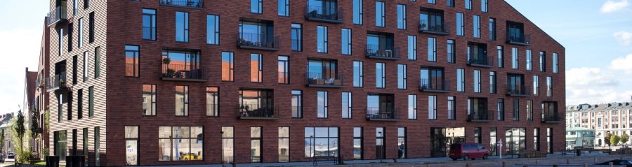 Kroyers Plads; facing bricks, roof tiles, brick slips, Brick Award Nominee 2018; VLA - Vilhelb Lauritzen Architects and COBE; Photo: Helene Høyer Mikkelsen