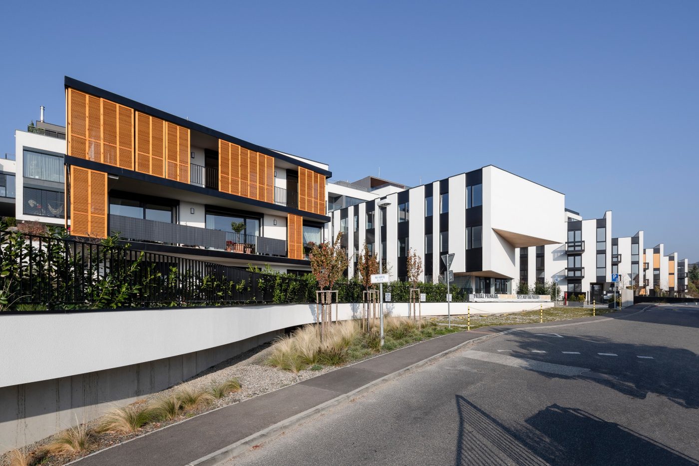 Apartment Building Rezidencia Na varte