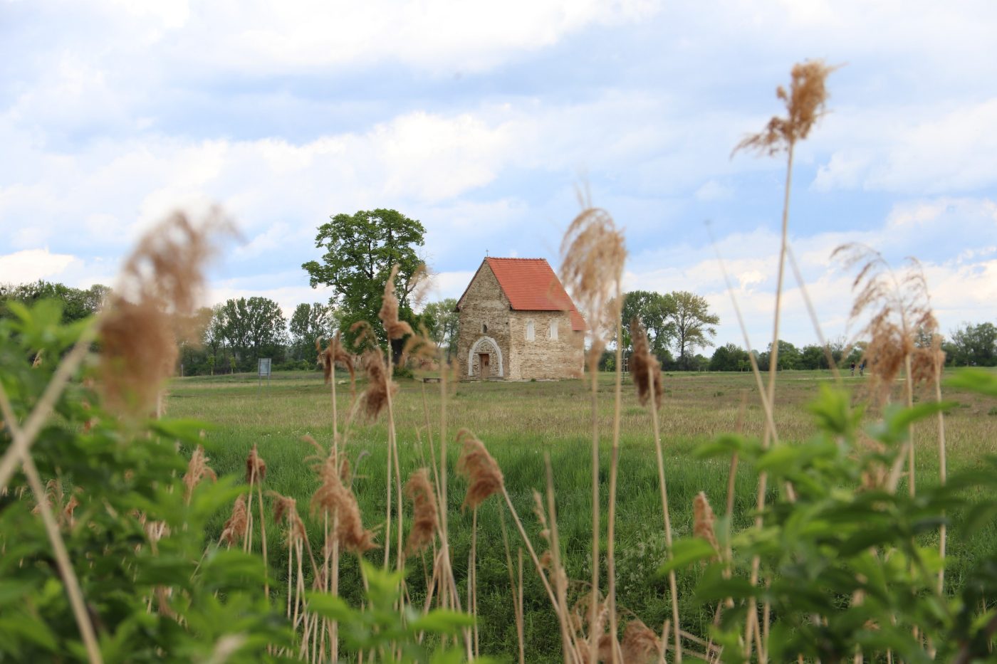 Historická budova Kostol sv. Margity Antiochijskej Kopčany 01
