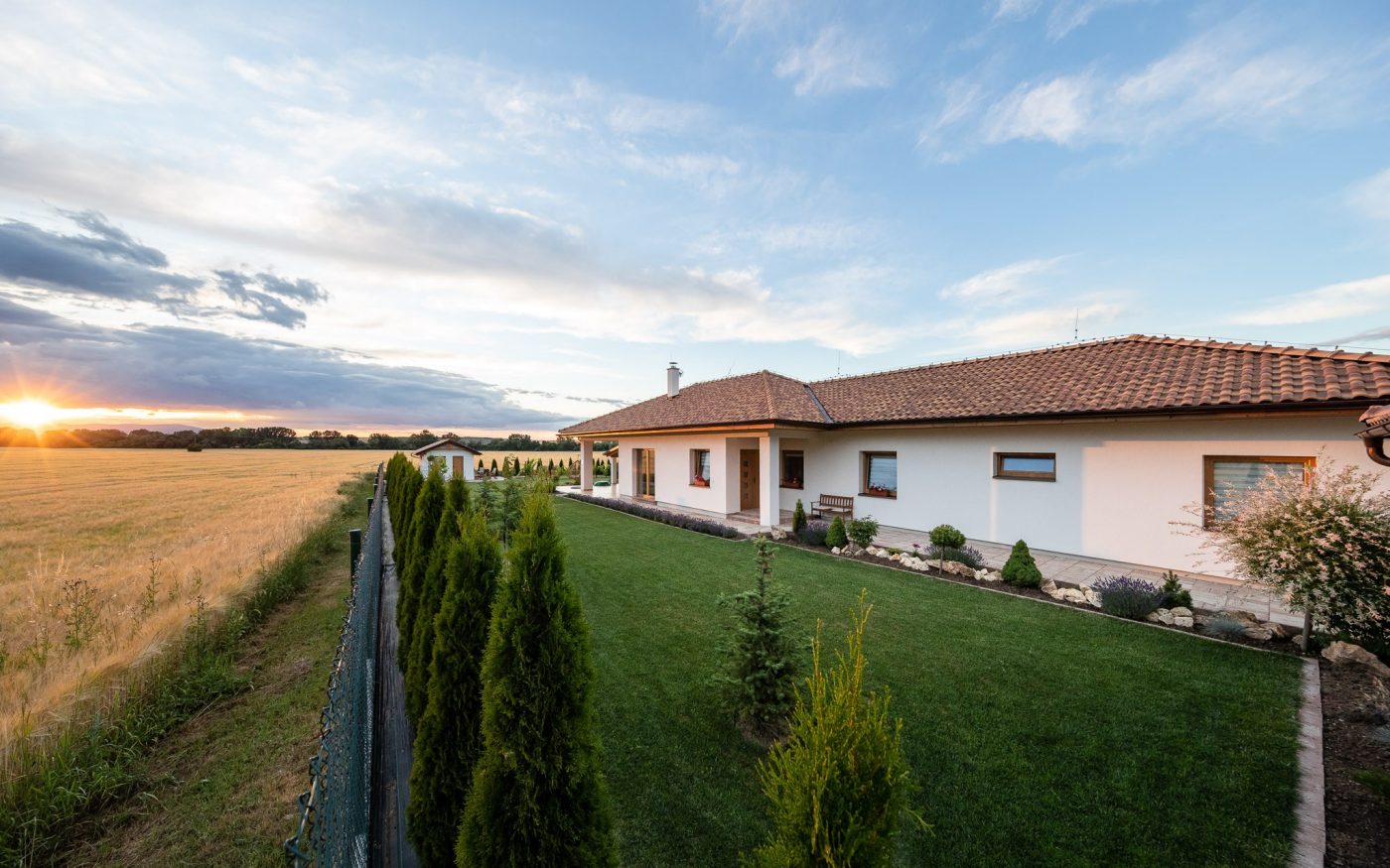 Referencia Tondach Mediteran Dlažba Semmelrock Suprema Rodinný dom Brodzany 10