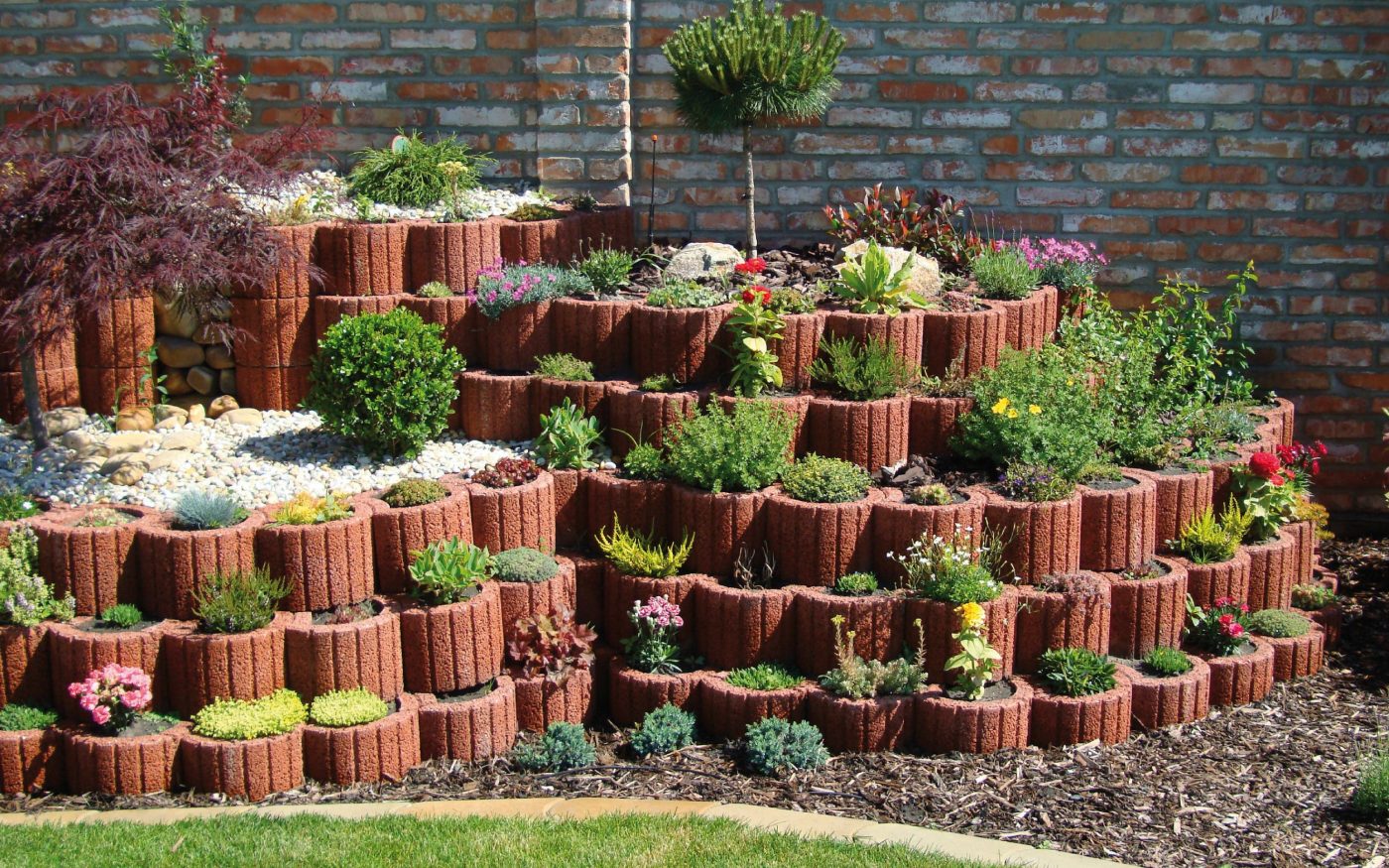 Semmelrock Svahová tvárnica