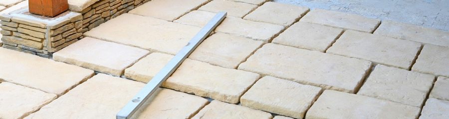 Pokládka betónovej dlažby