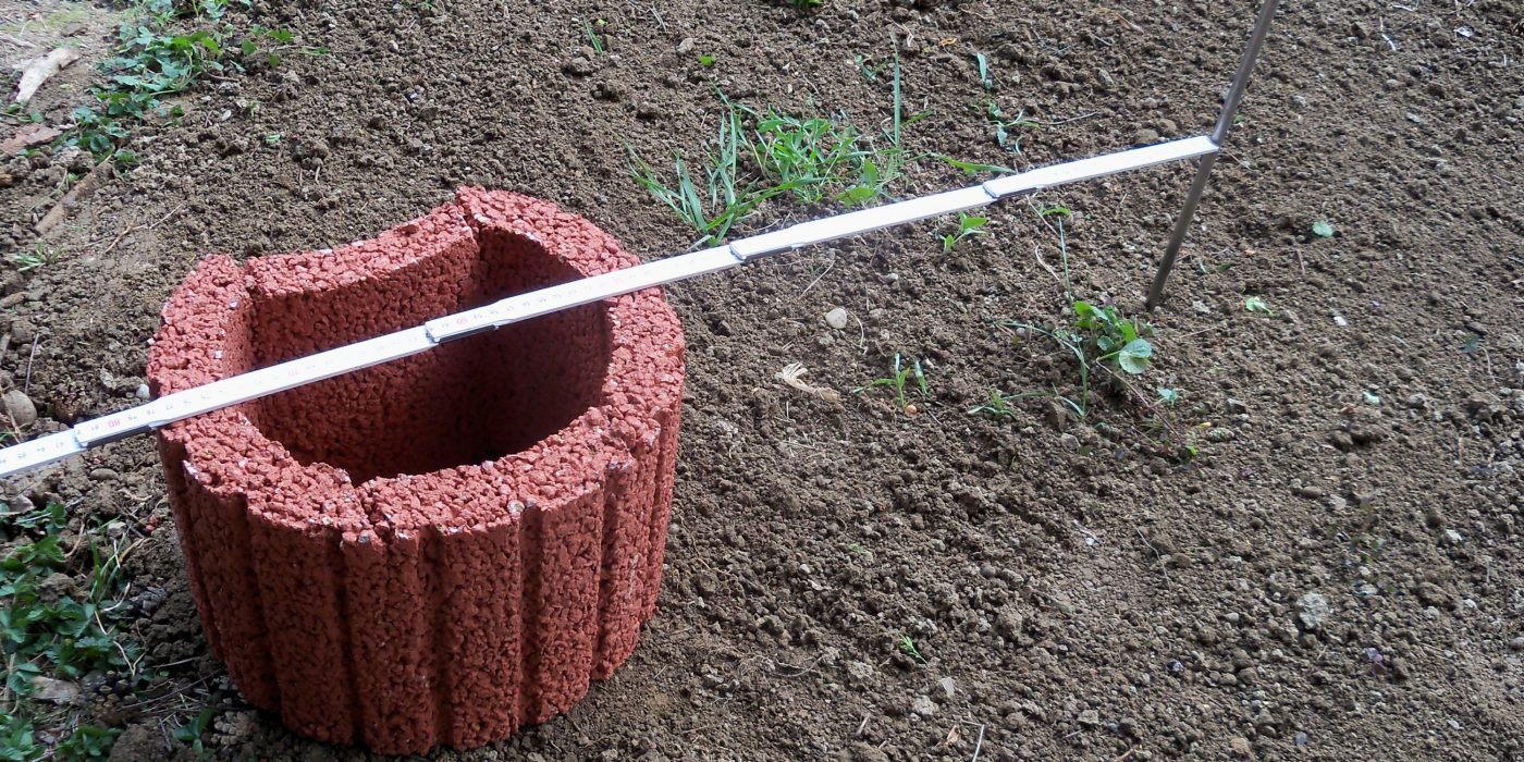 Semmelrock Výstavba jahodovej pyramídy