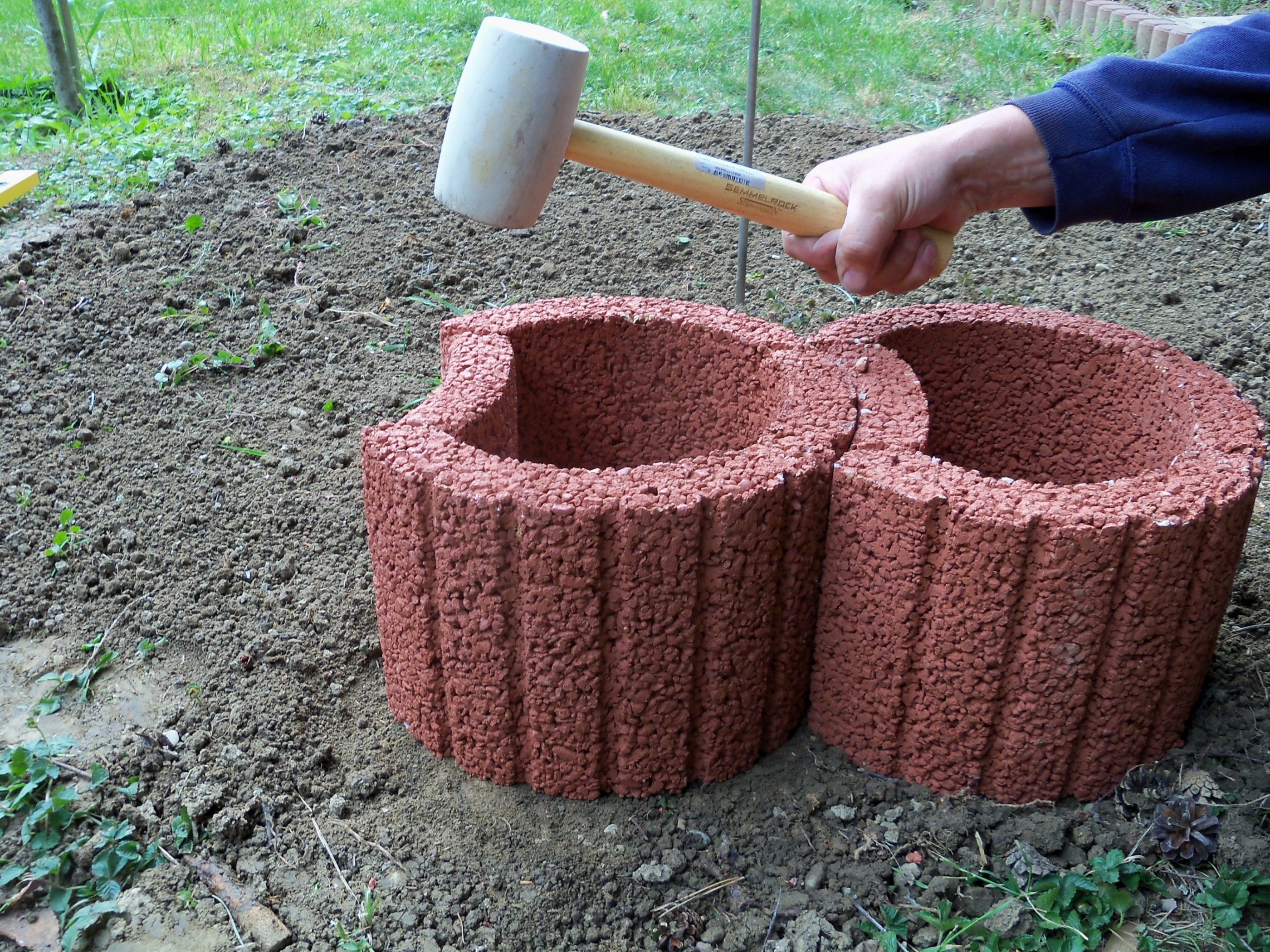 Semmelrock Výstavba jahodovej pyramídy