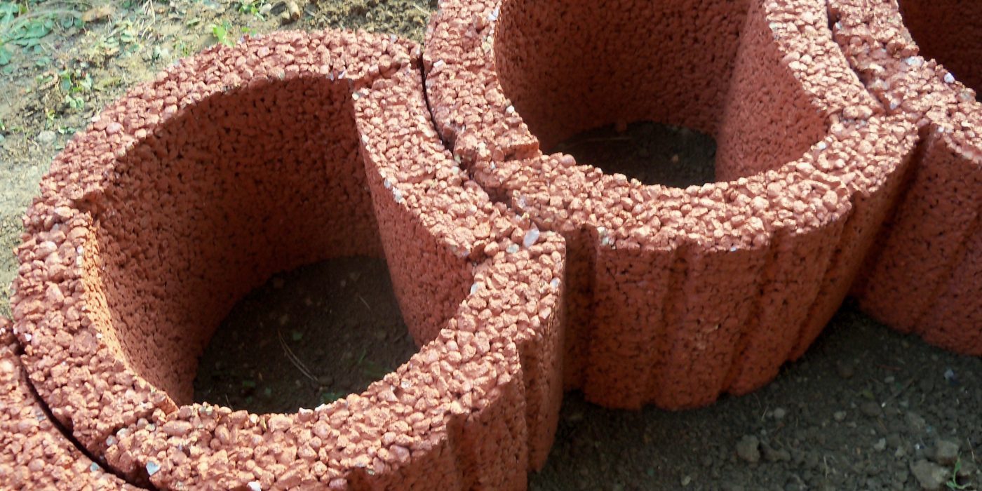 Semmelrock Výstavba jahodovej pyramídy