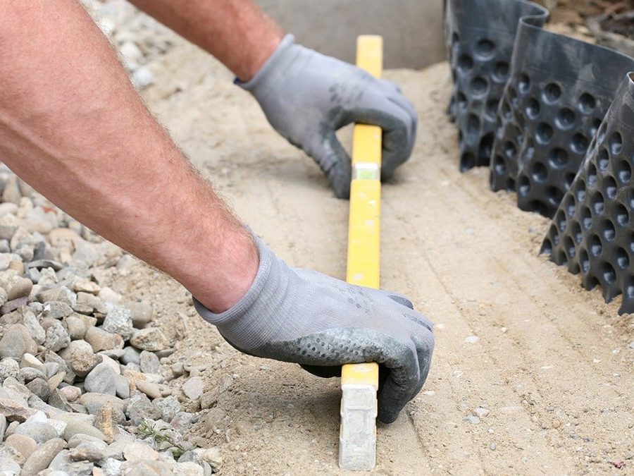 Semmelrock Výstavba oporného múrika Bradstone Mountain Block