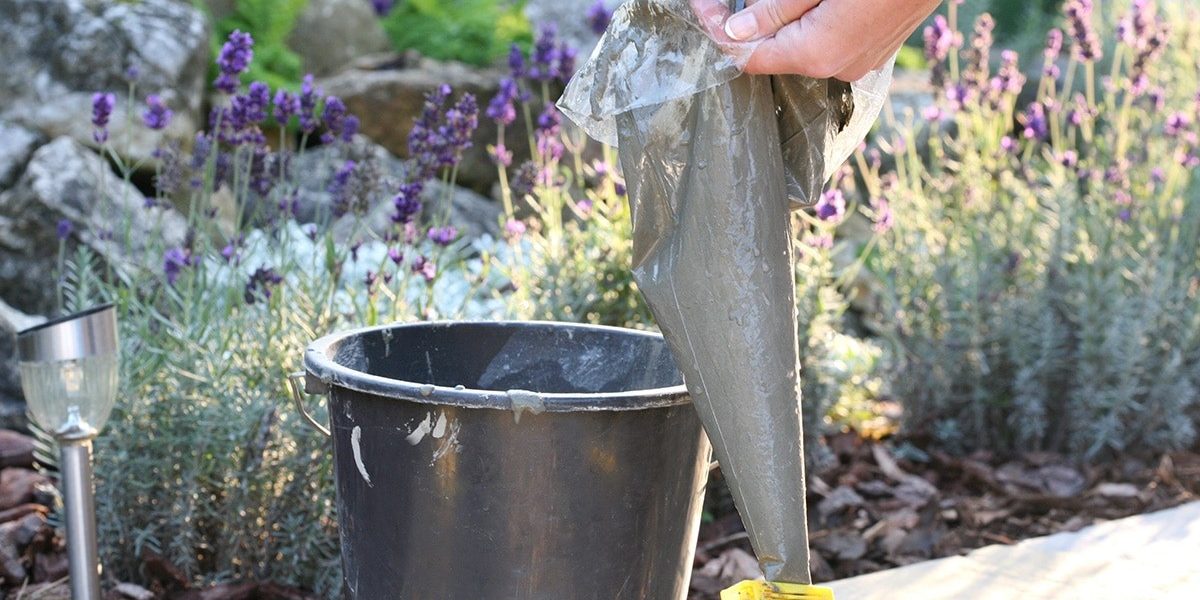 Semmelrock Výstavba oporného múrika Bradstone Mountain Block