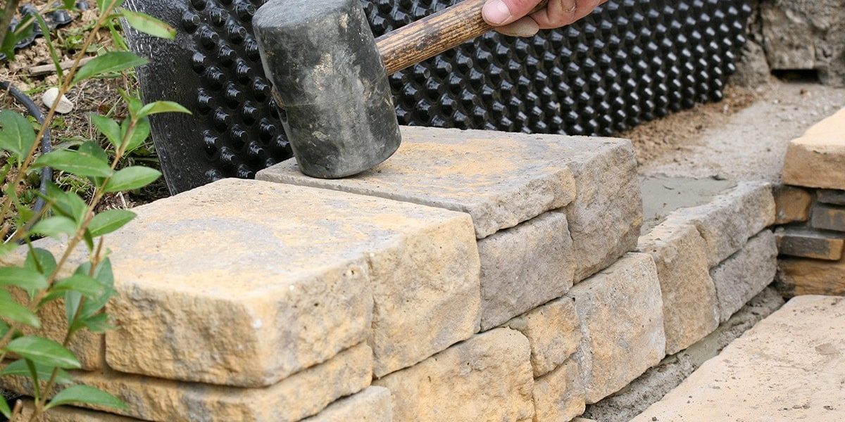 Semmelrock Výstavba záhradných schodov