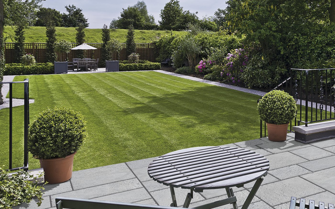 Bradstone Lias popolavá sivá