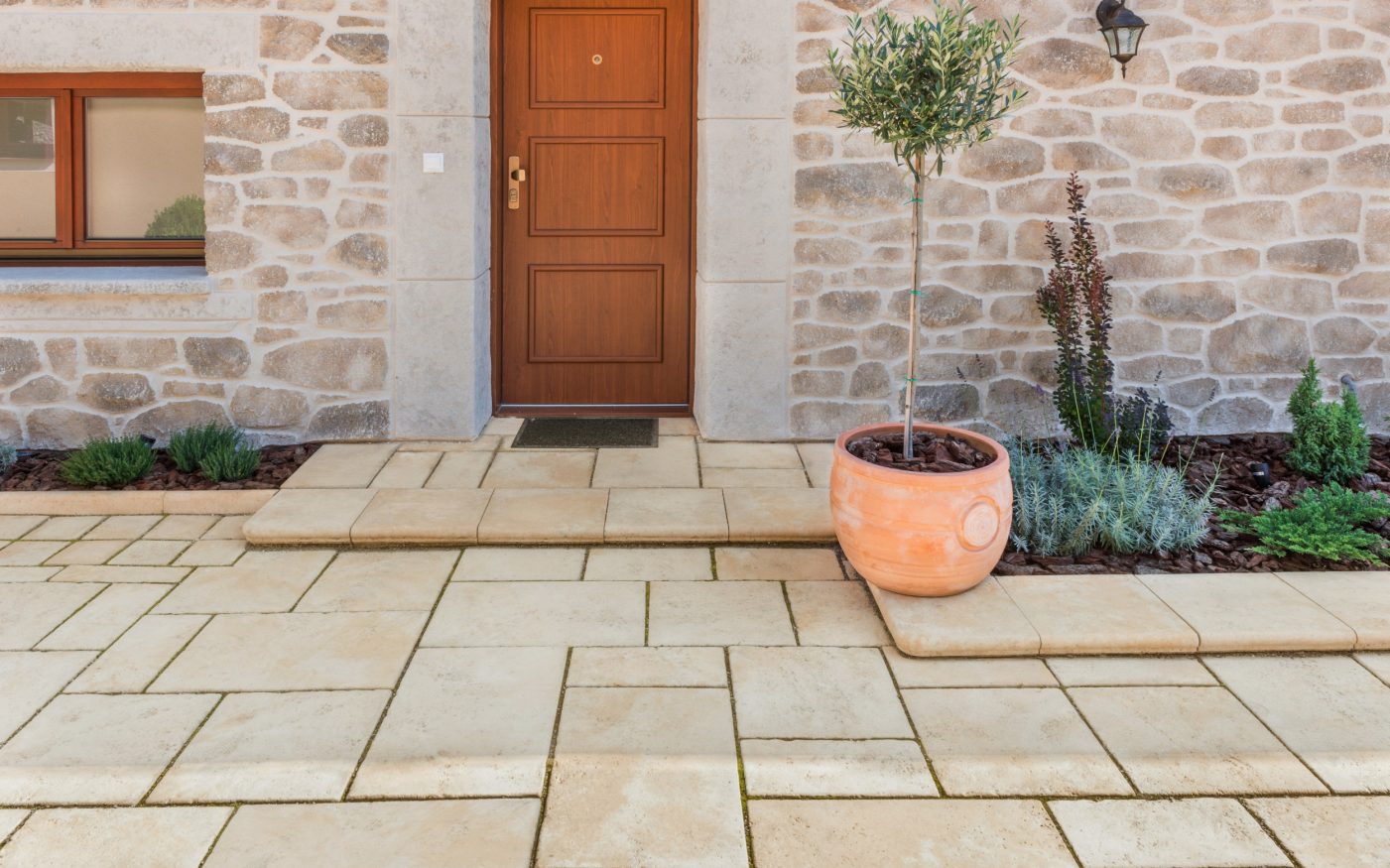 Referenčná fotografia produktu Bradstone Travero béžová melírovaná