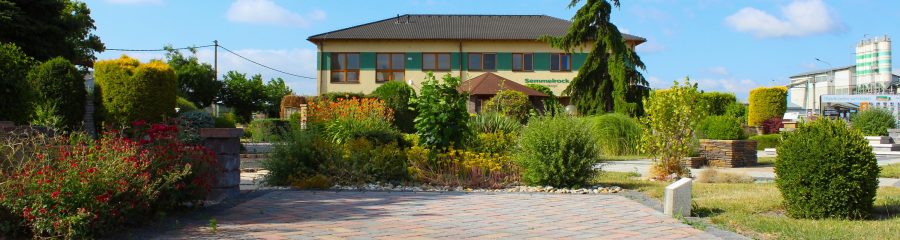 Fotografia vzorkovej záhrady v Seredi