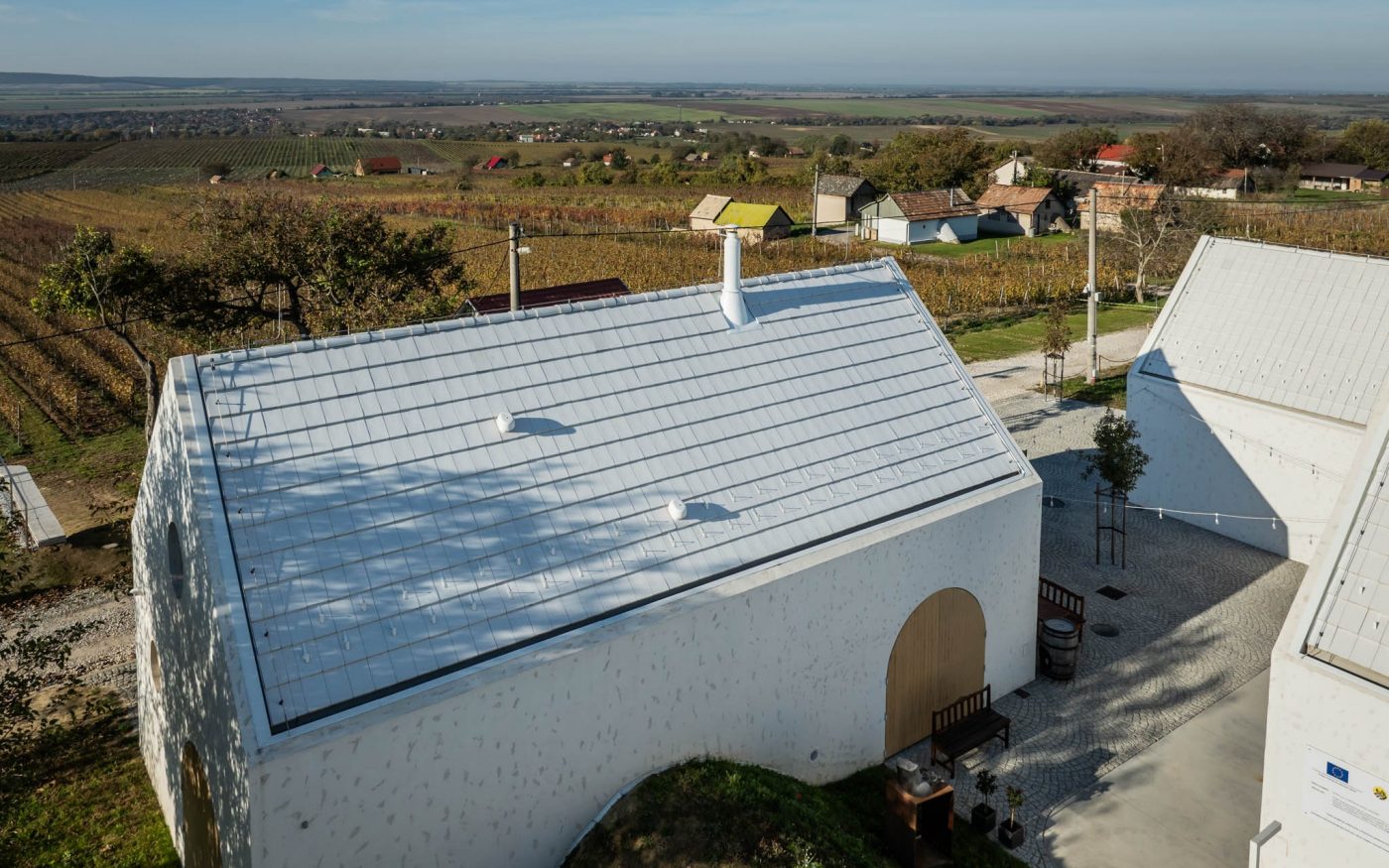 Referencia vinárstvo Strekov Planoton 9 Engoba biela 0