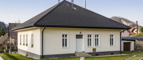 Prečo je škridla najlepší materiál na strechu RD