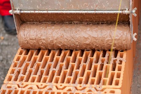 usage of mortar over bricks