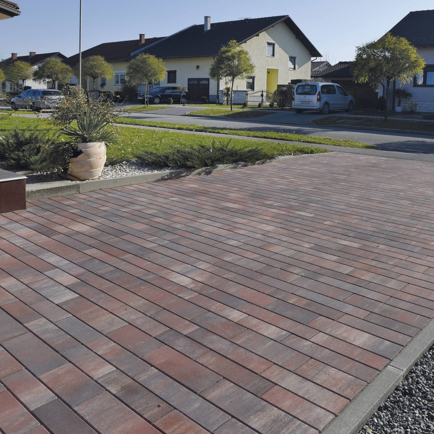 Referenčná fotografia produktu ASTI kombi červeno-grafitová melírovaná