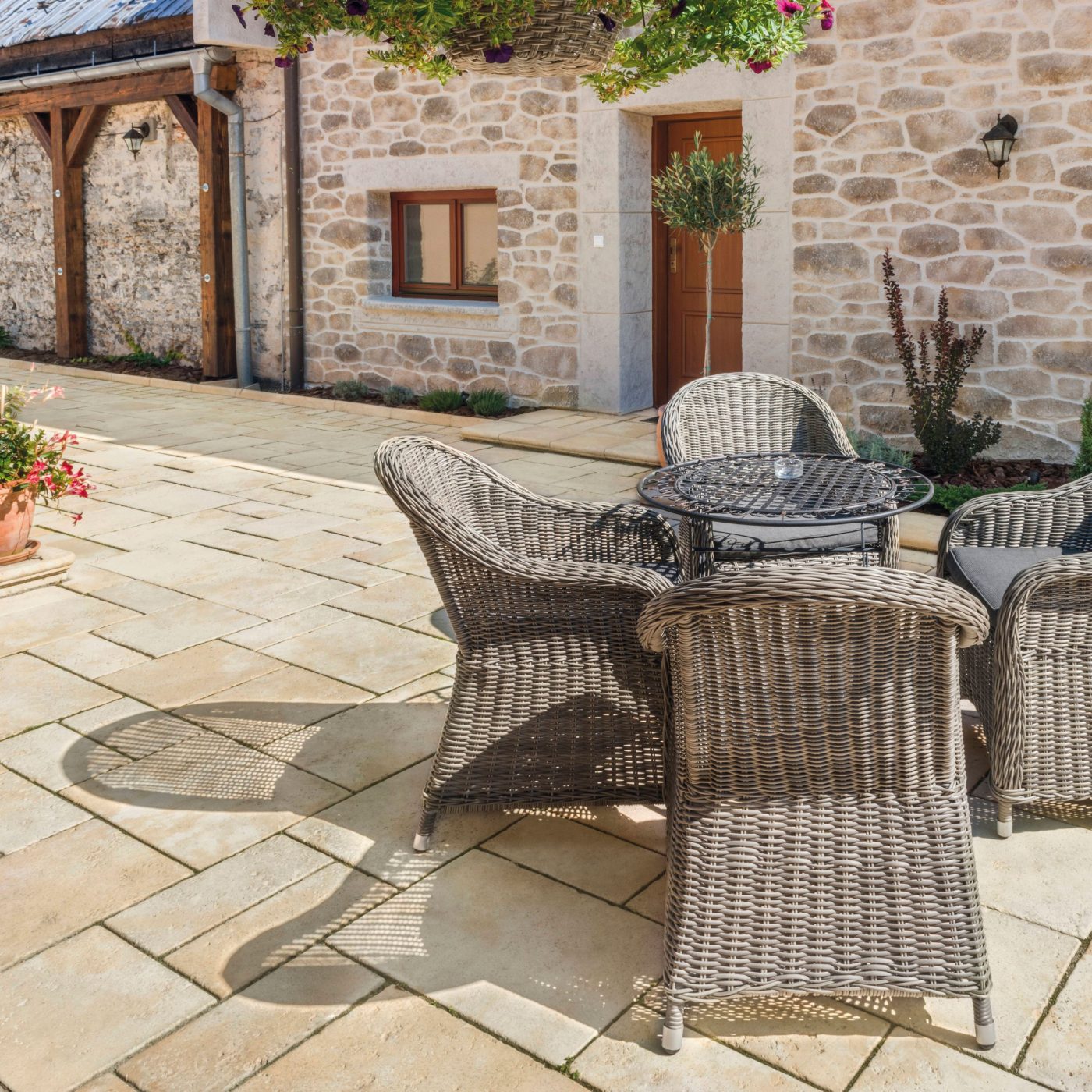 Referenčná fotografia produktu Bradstone Travero platne béžová melírovaná