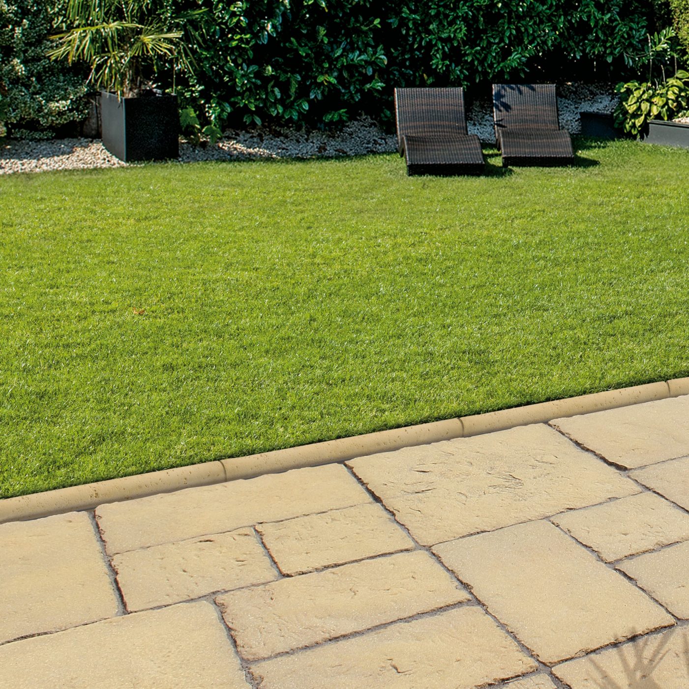 Kompozičná fotografia produktu Bradstone Old Town obrubník pieskovcová