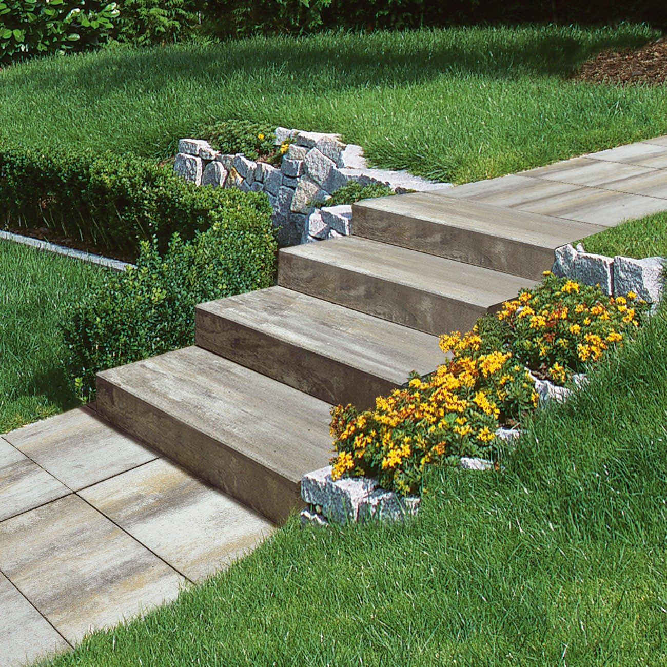 Kompozičná fotografia produktu Schodiskový blok sivo-hnedo-grafitová