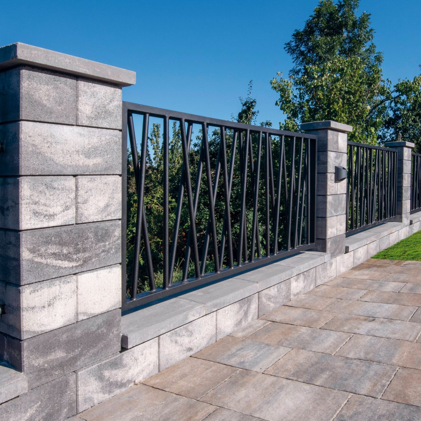 Referenčná fotografia produktu Rivago plotový systém dymová sivá